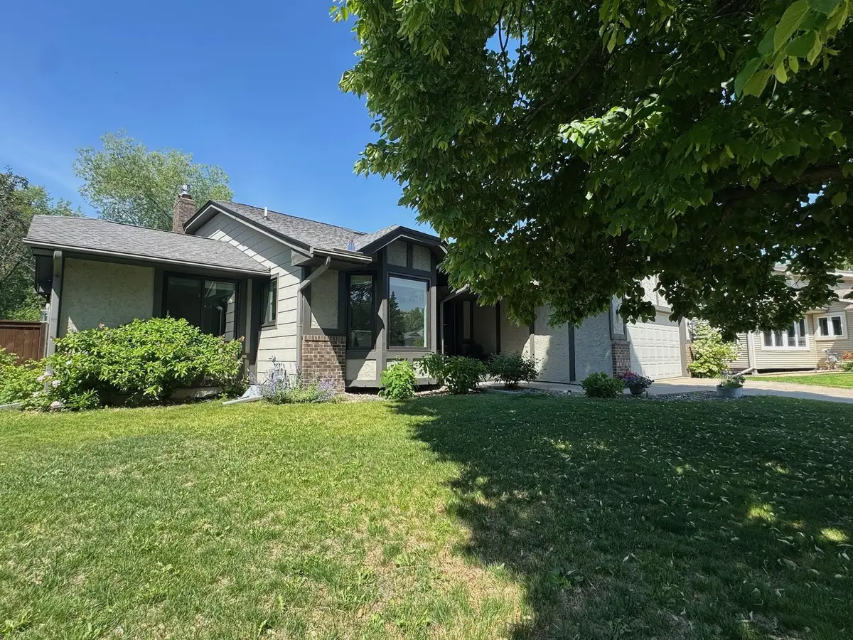 5551 Brickstone Court, Saint Paul, MN 55126 - #1