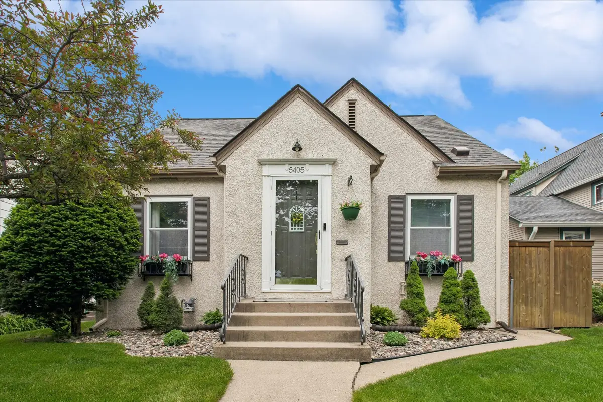 5405 30th Avenue S, Minneapolis, MN 55417 - #1