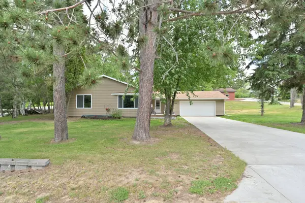 1025 SW 5th Street, Grand Rapids, MN 55744