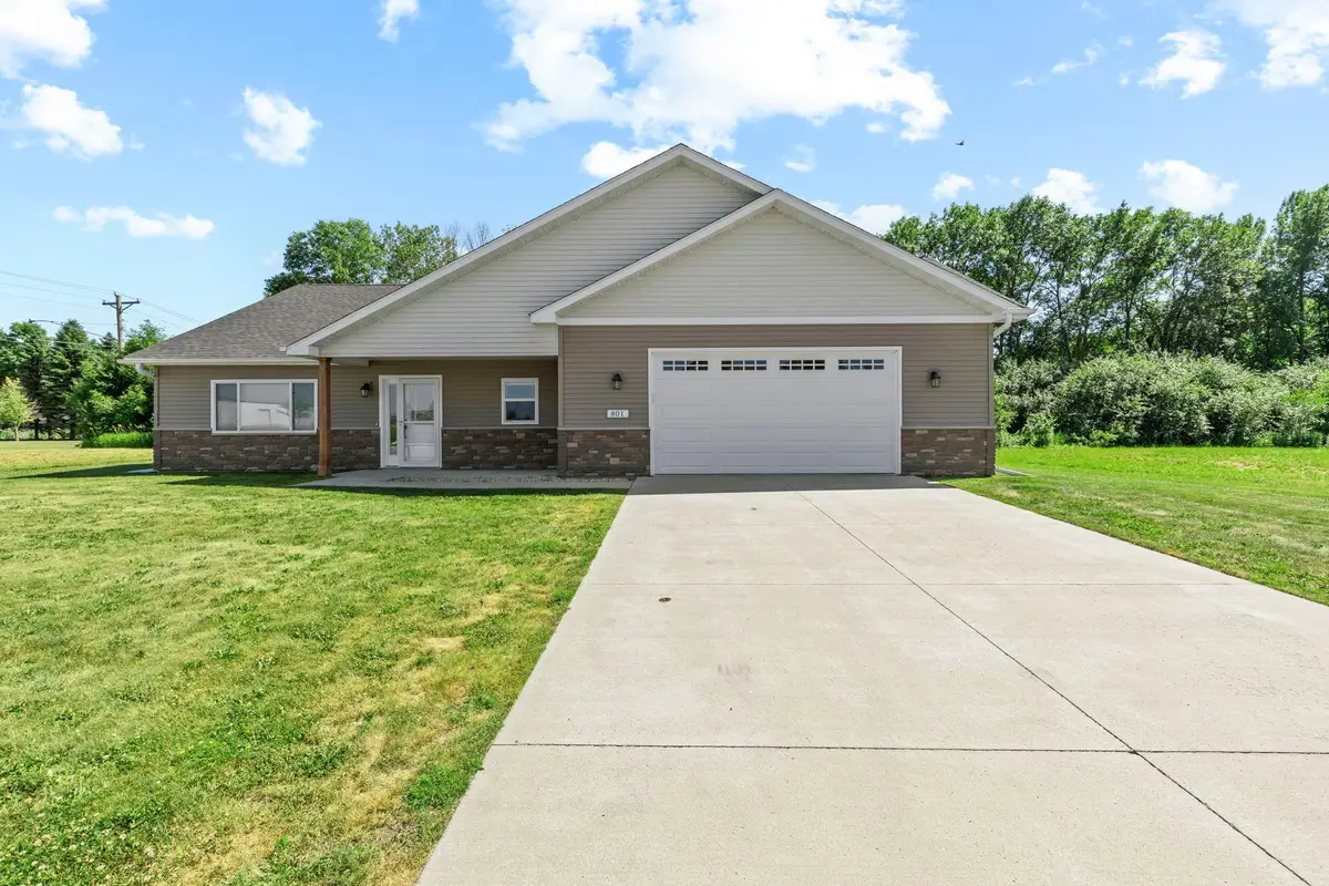 801 Congress Street W, Maple Lake, MN 55358 - #1
