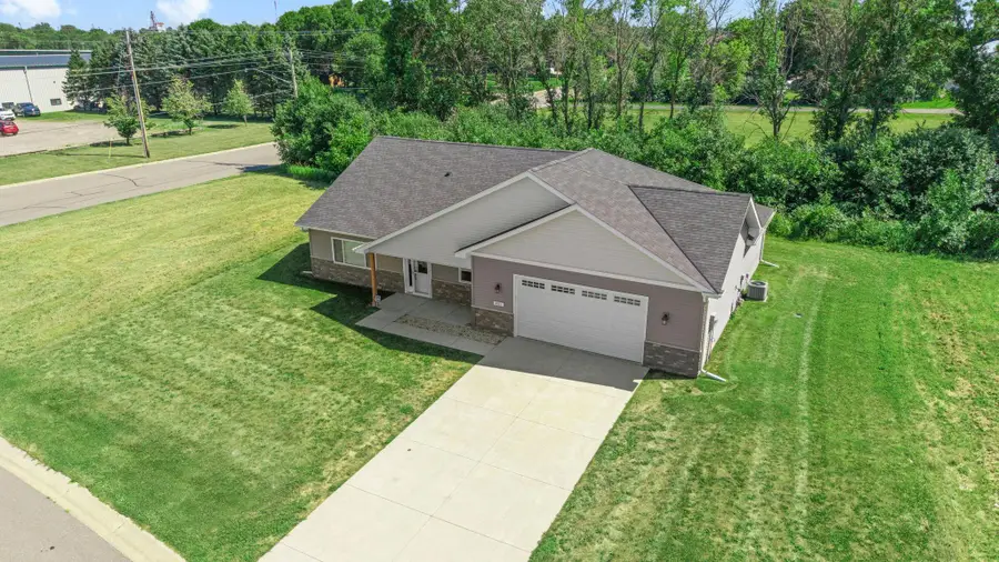 801 Congress Street W, Maple Lake, MN 55358 - #2