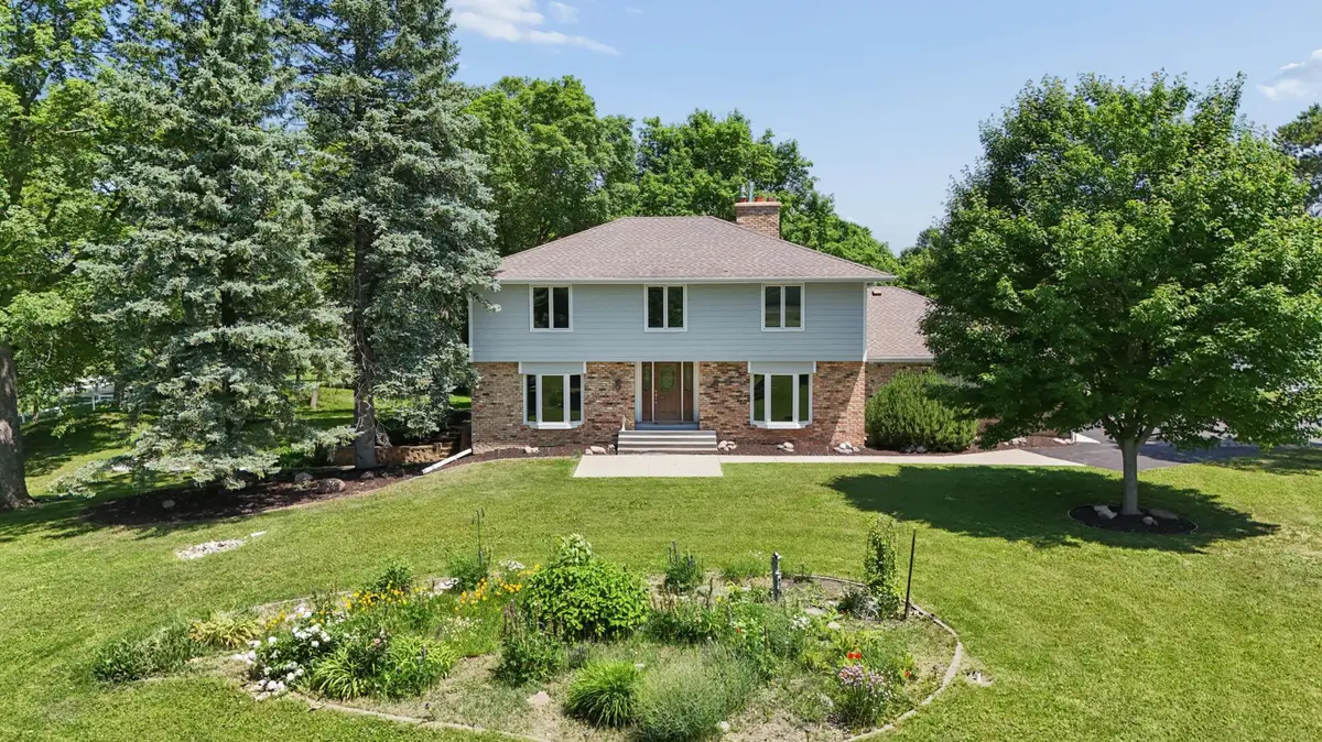 1350 County Road 92, Maple Plain, MN 55359 - #1