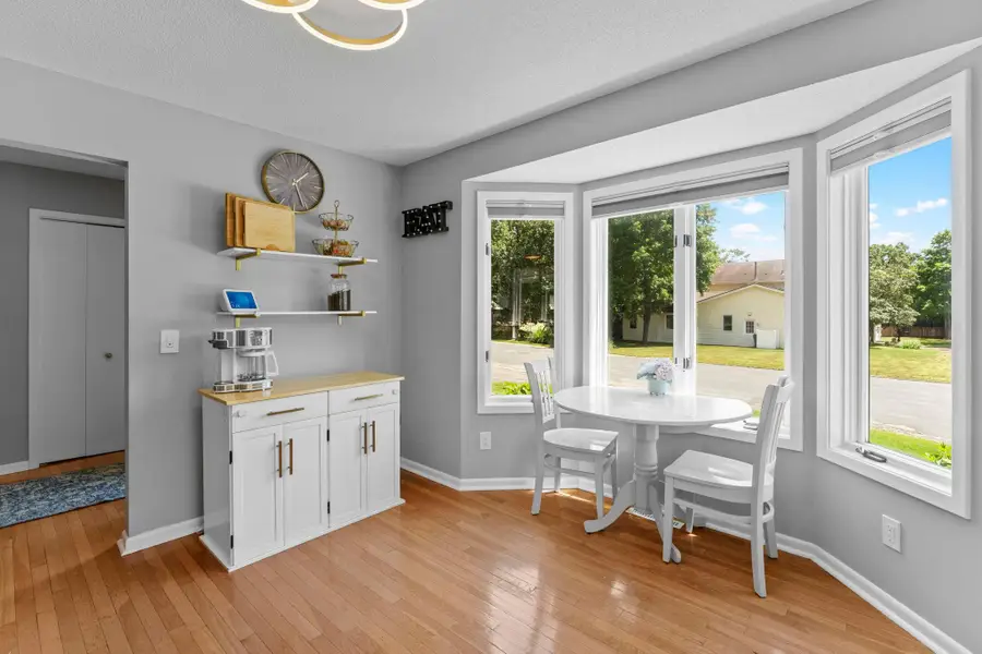 899 Park Knoll Drive, Eagan, MN 55123 - #3