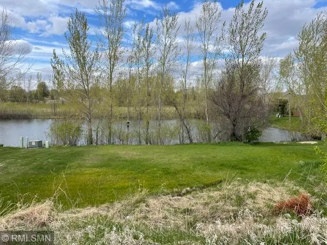 1555 9th Avenue, Hutchinson, MN 55350 - #2