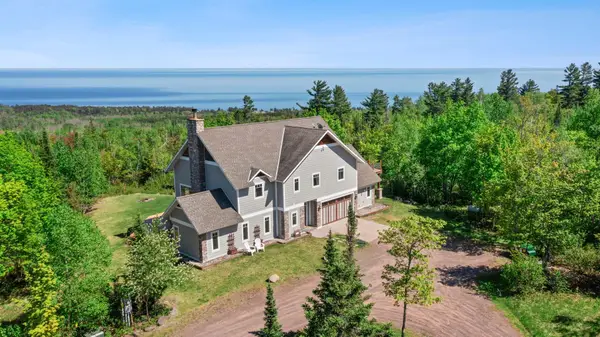685 Cuttingwood Road, Two Harbors, MN 55616