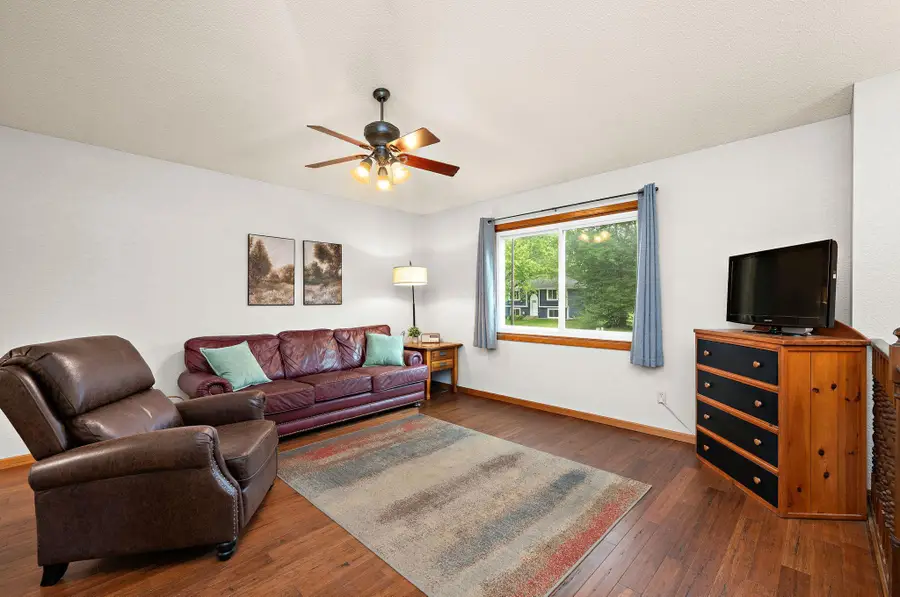5187 Lannon Avenue Ne, Albertville, MN 55301 - #3