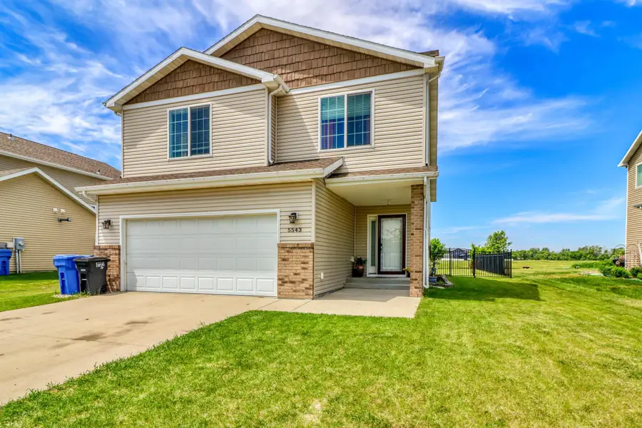 5543 27th Street S, Fargo, ND 58104 - #2