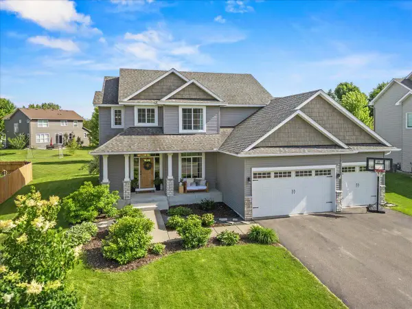589 Montrose Avenue, Delano, MN 55328
