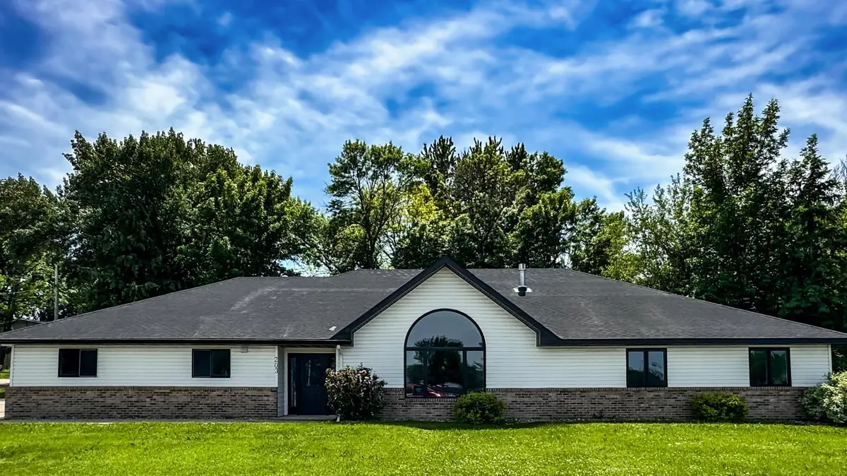 203 Frank Avenue Nw, Elysian, MN 56028 - #1