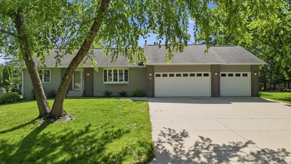 209 1st Avenue Sw, Geneva, MN 56035