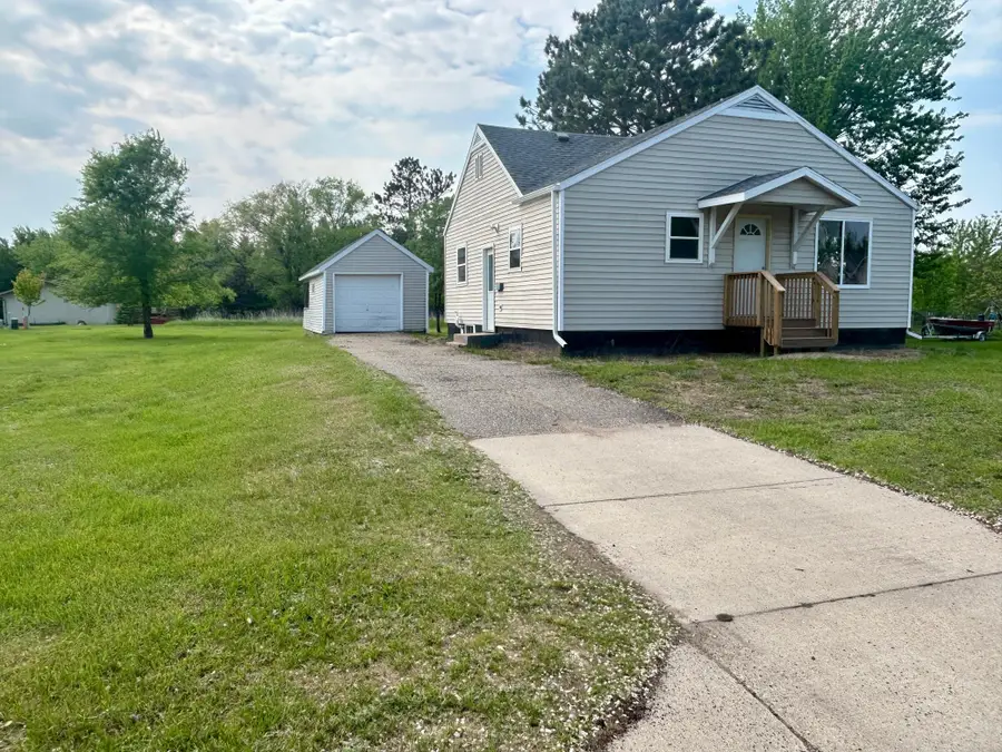 609 4th Street Nw, Wadena, MN 56482 - #2