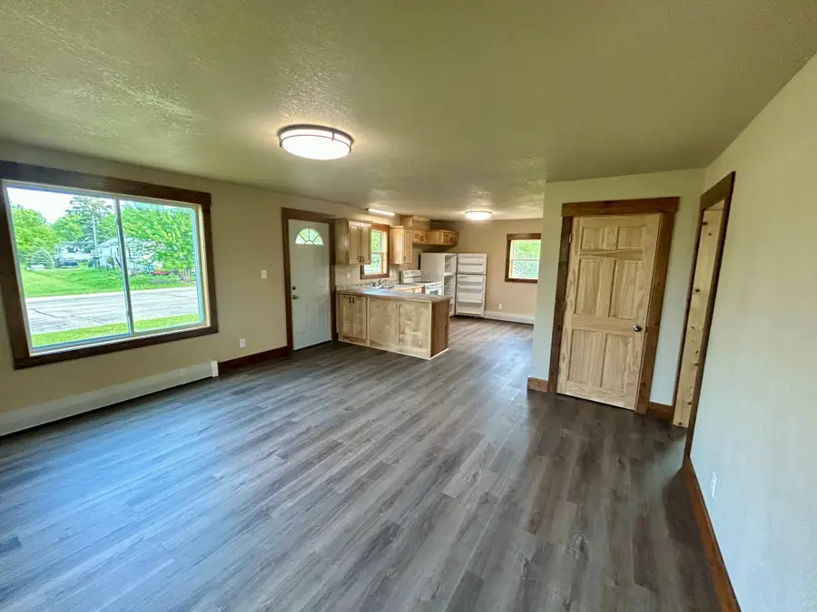 609 4th Street Nw, Wadena, MN 56482 - #3