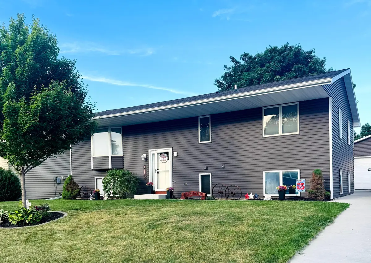 610 3rd Avenue Se, Stewartville, MN 55976 - #1