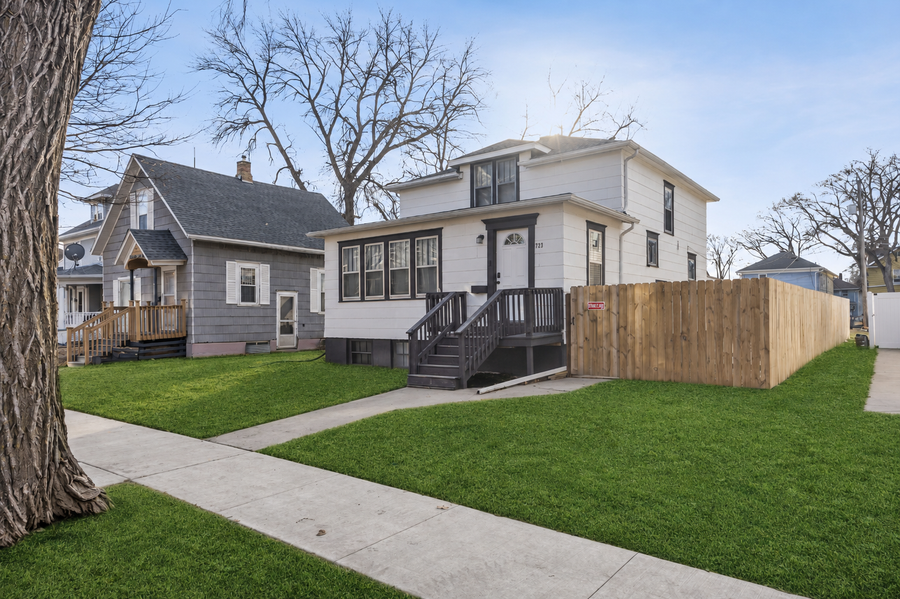 722 7th Street N, Fargo, ND 58102 - #3