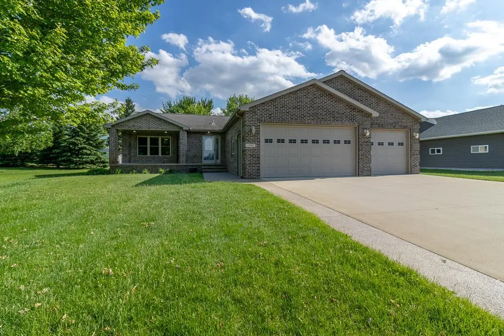 12991 Meadow Creek Drive, New Ulm, MN 56073 - #1