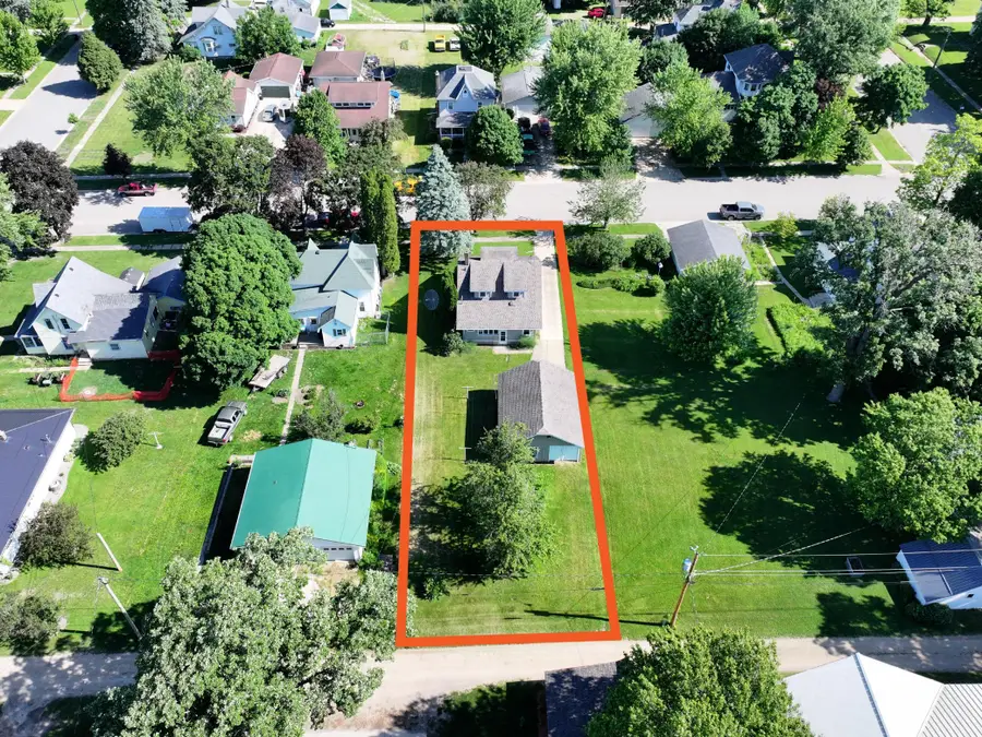 111 W Cabot Street, Le Roy, MN 55951 - #3