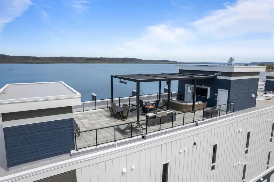 907 N Lakeshore Drive #104, Lake City, MN 55041 - #3