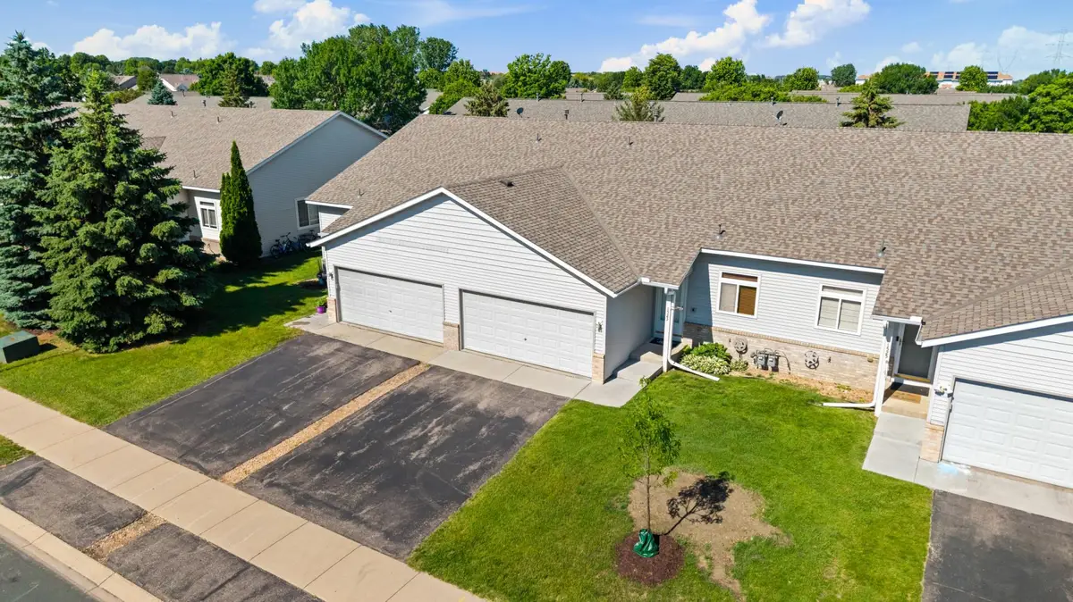 1523 Balinese Street, Shakopee, MN 55379 - #1