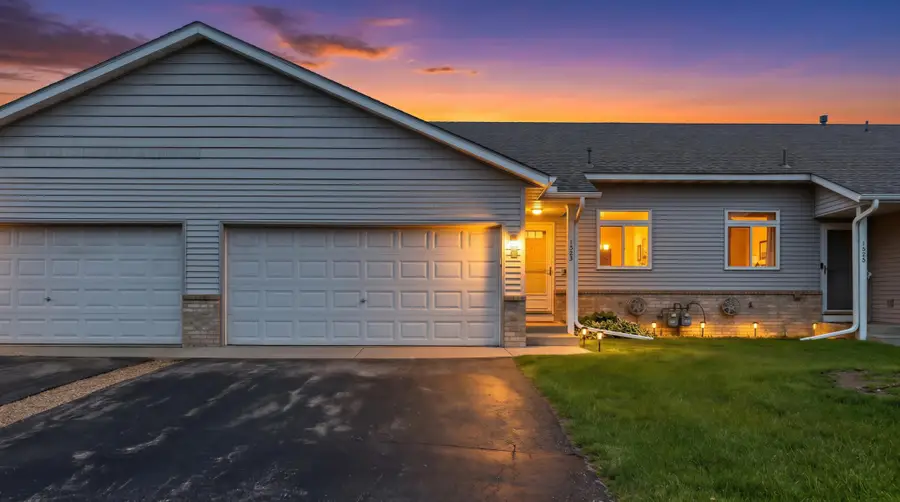 1523 Balinese Street, Shakopee, MN 55379 - #2