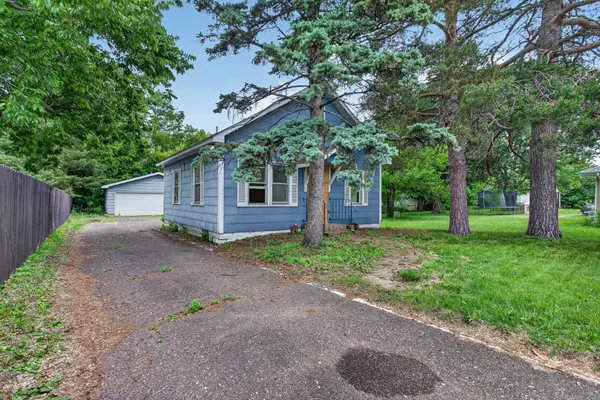 7624 68th Avenue N, Minneapolis, MN 55428