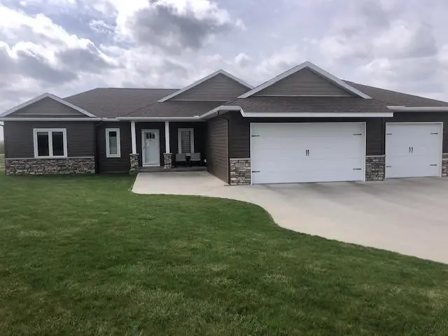 15302 Hillside Lane Se, Chatfield, MN 55923 - #1