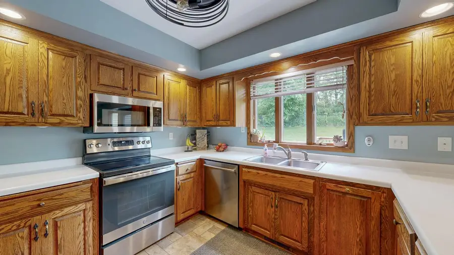 2217 Regent Lane Sw, Rochester, MN 55902 - #3