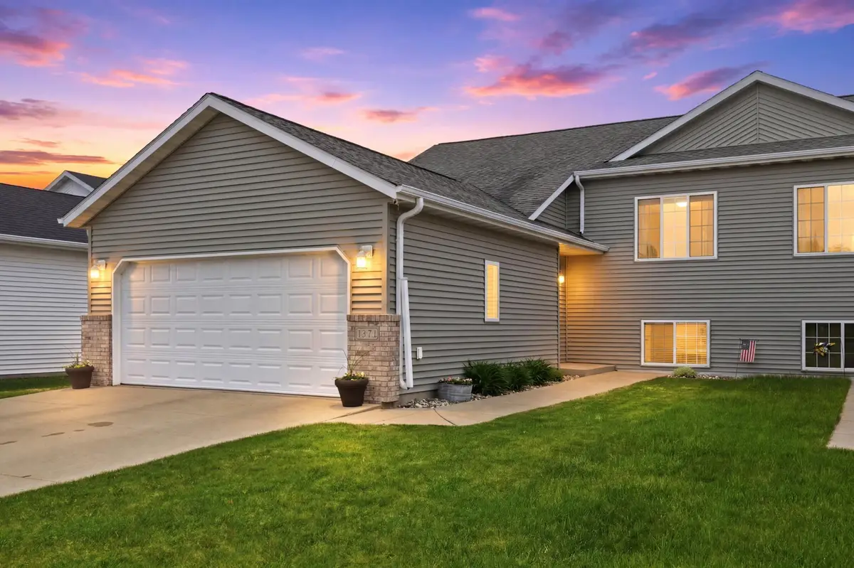 1551 34th Avenue S, Moorhead, MN 56560 - #1