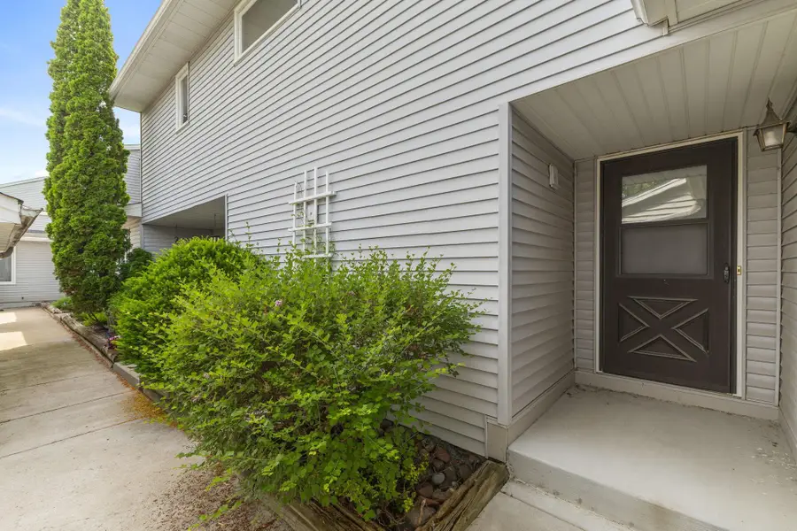 4119 Nancy Place, Saint Paul, MN 55126 - #2