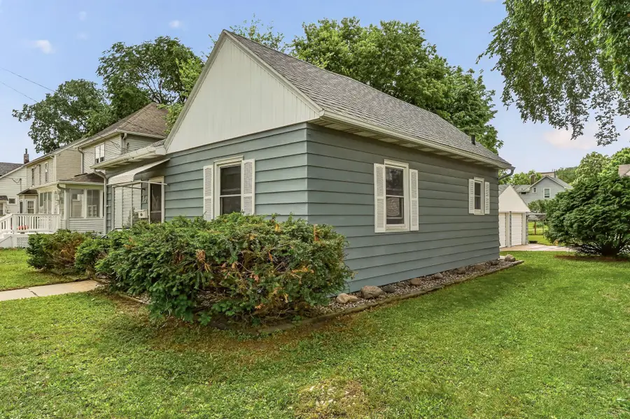 32 10th Street Nw, Rochester, MN 55901 - #3