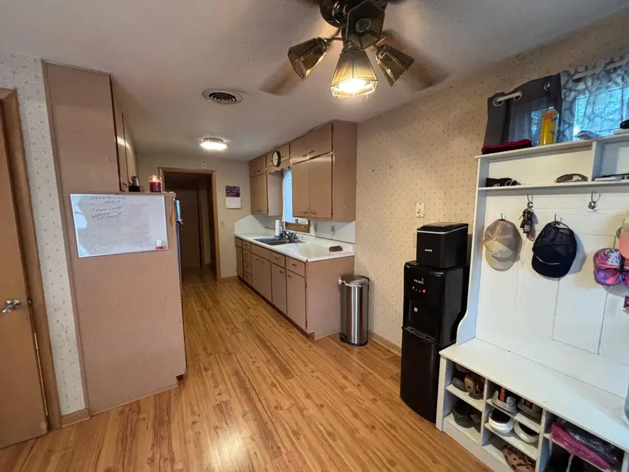 1103 Wilbur Street, Worthington, MN 56187 - #2