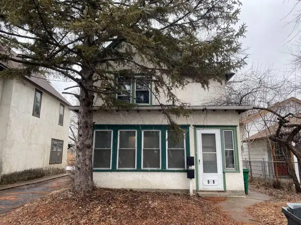 909 27th Ave Ne, Minneapolis, MN 55418