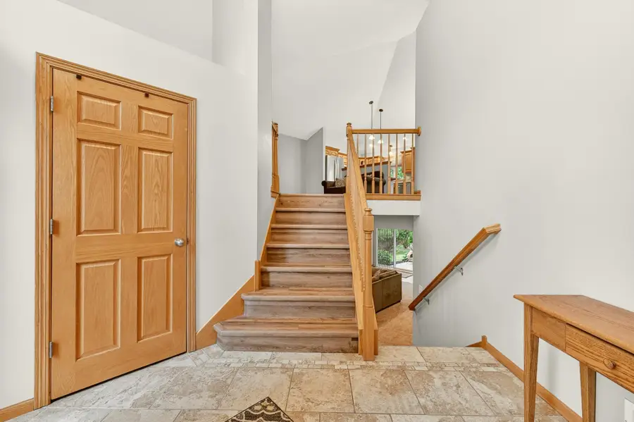 2482 Crimson Ridge Circle Nw, Rochester, MN 55901 - #2