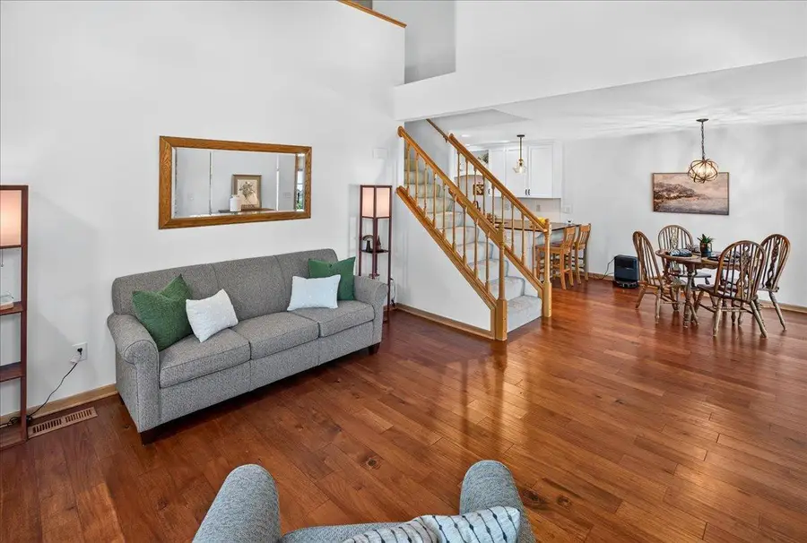 510 Lovell Avenue #4, Roseville, MN 55113 - #2