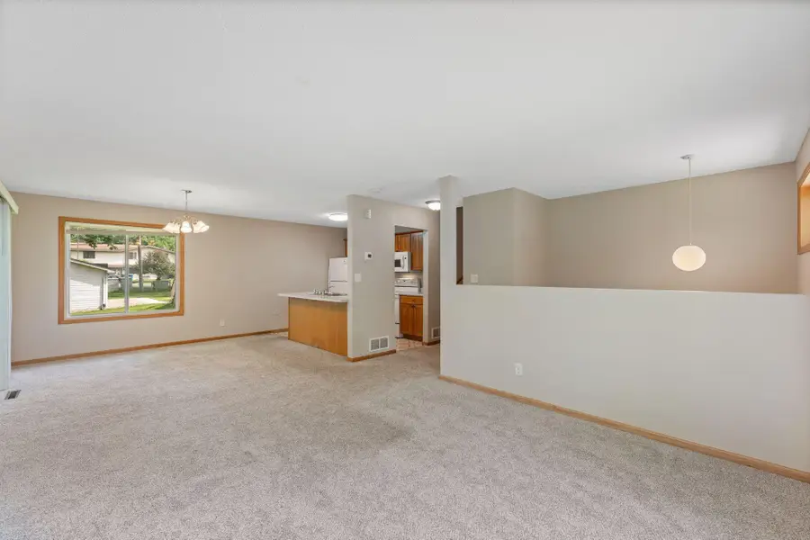 1380 Silver Lake Road Nw, Saint Paul, MN 55112 - #3