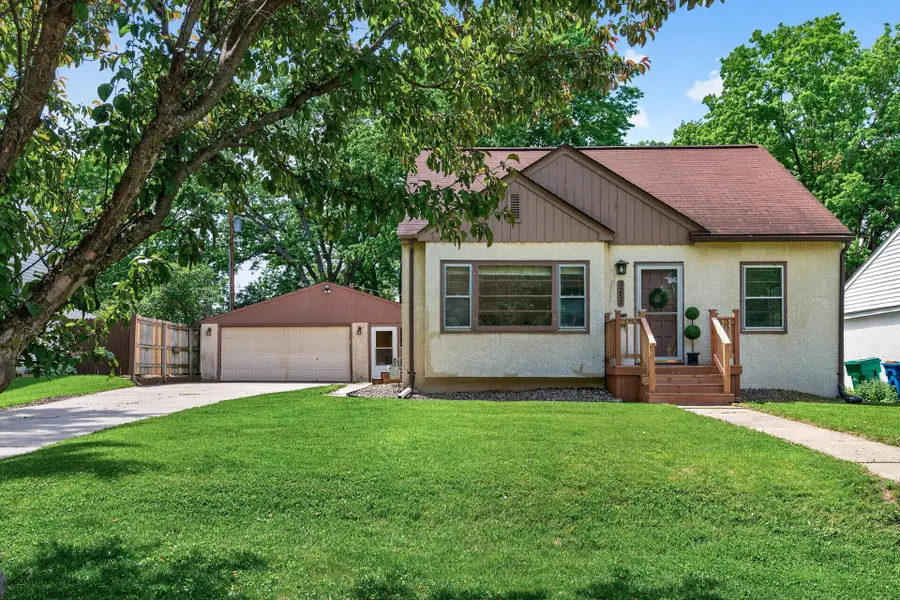 3255 Drew Avenue N, Minneapolis, MN 55422 - #3