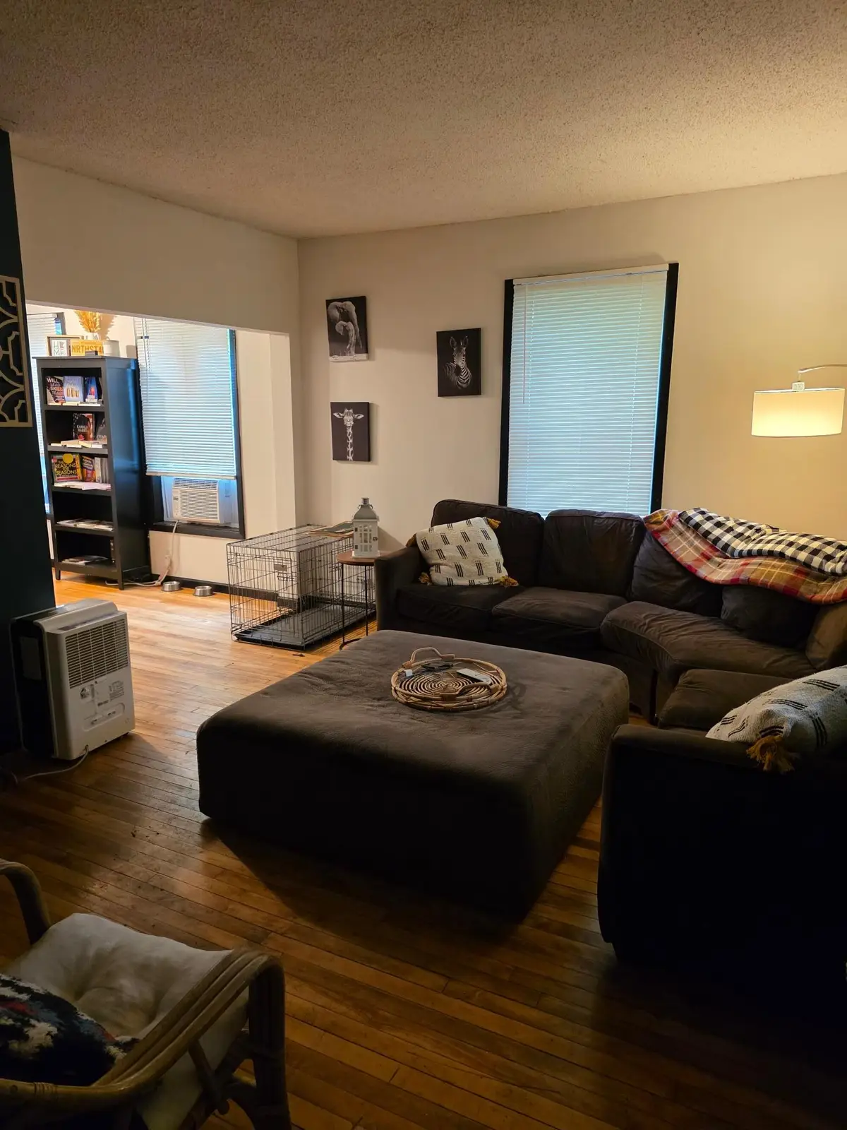 424 33rd Avenue N, Minneapolis, MN 55412 - #1