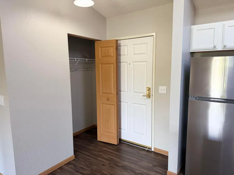 1321 Lake Drive W #329, Chanhassen, MN 55317 - #3