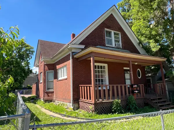 672 Case Avenue, Saint Paul, MN 55106