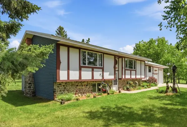 670 23rd Avenue Ne, Sauk Rapids, MN 56379