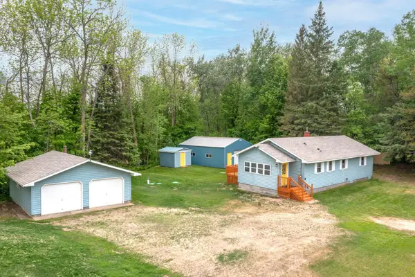 28457 Splithand Road, Grand Rapids, MN 55744