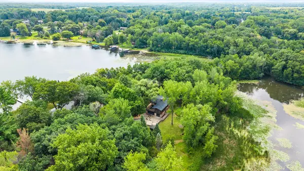 4508 Birchbark Trail N, Lake Elmo, MN 55042