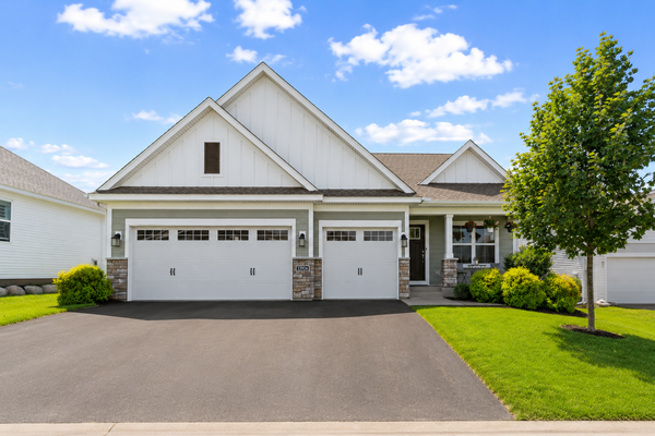 13924 Ashley Court, Rosemount, MN 55068