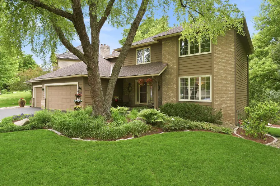 1308 Summit Oaks Drive, Burnsville, MN 55337 - #2