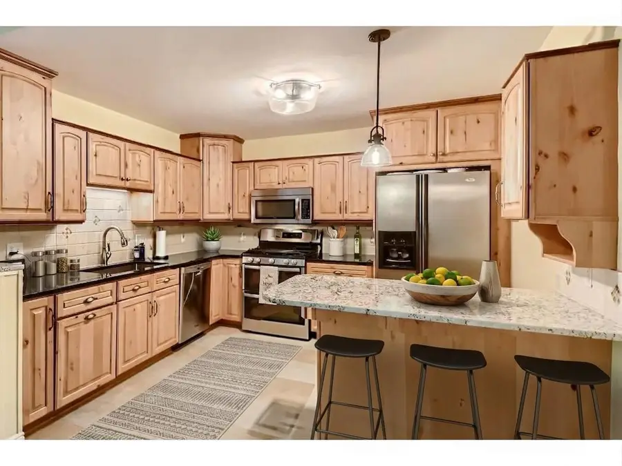 3260 Snelling Avenue N, Saint Paul, MN 55112 - #2