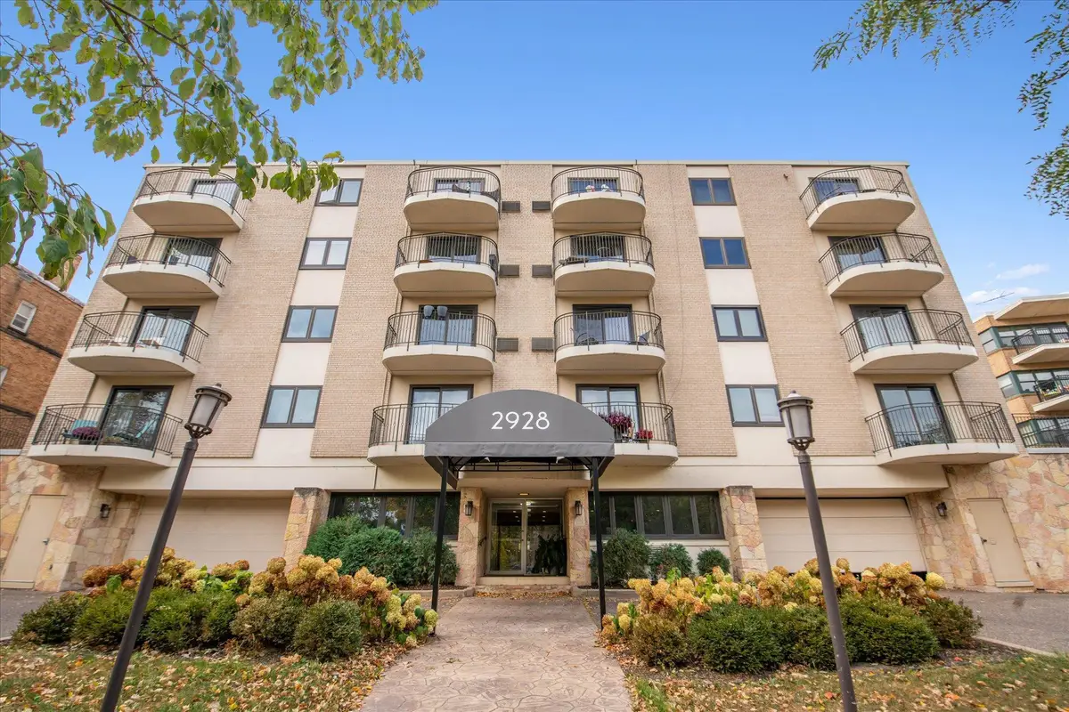 2928 Dean Parkway #2J, Minneapolis, MN 55416 - #1