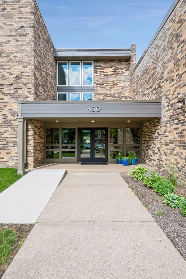 450 Ford Road #303, Minneapolis, MN 55426