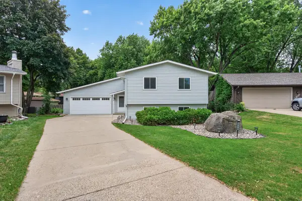 2210 Matterhorn Lane, Saint Paul, MN 55119