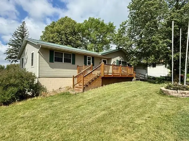 810 Sunrise Boulevard, Redwood Falls, MN 56283 - #2