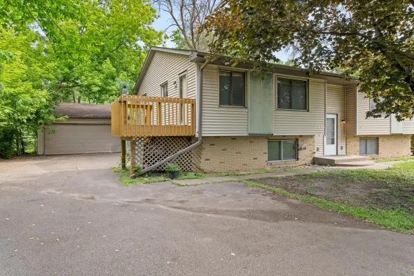 6264 15th Street N, Saint Paul, MN 55128