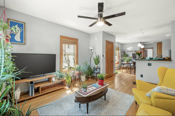 2701 Harriet Avenue #202, Minneapolis, MN 55408